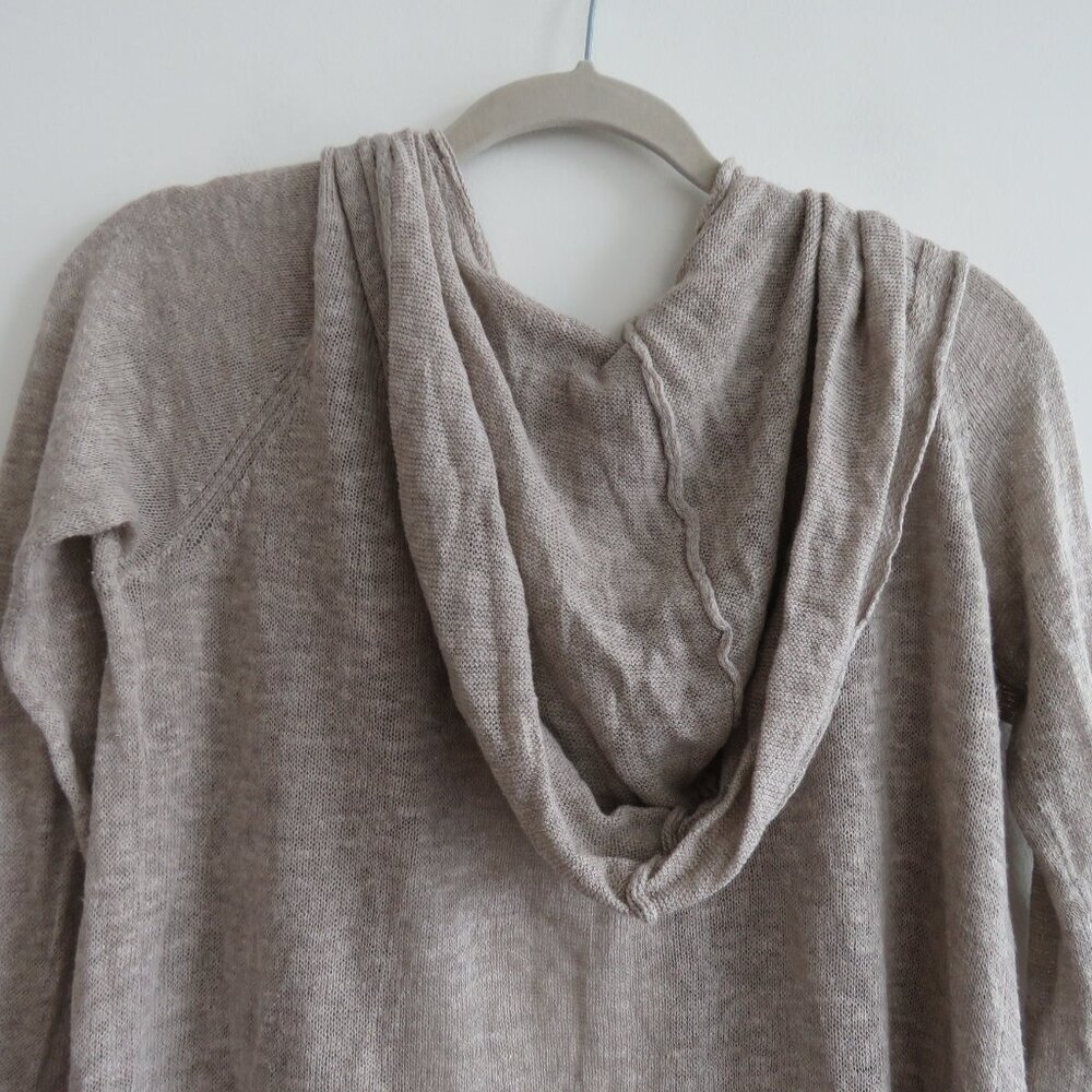 WHITE + WARREN Linen Knit Open Front Hooded Cardigan in Oatmeal Beachy Coastal - Picture 7 of 12